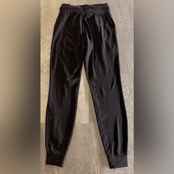 Lululemon Ready To Rulu Jogger (Full Length) - Picture 6 of 12
